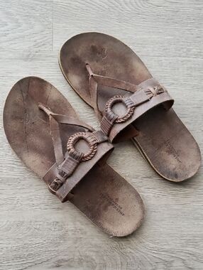 American Eagle Leather Sandals